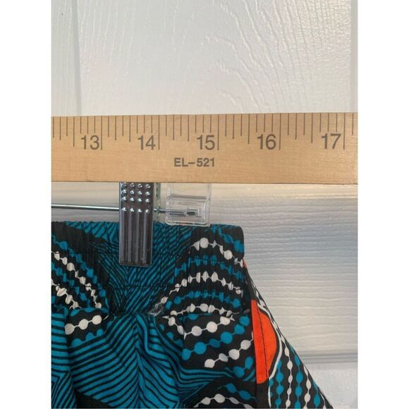 African Patterned Skirt - Picture 8 of 9